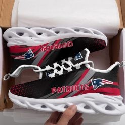 NFL New England Patriots Black Red Pattern Max Soul Shoes