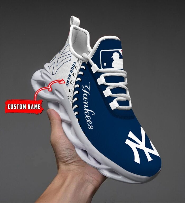 USA MLB New York Yankees Max Soul Sneaker Custom Name 87K2023
